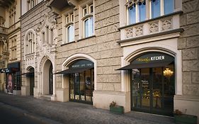 Mn6 Luxury Suites By Adrez